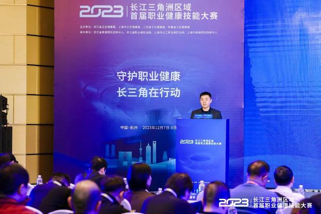 励球员发挥 励球员发挥