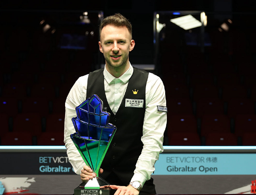 通过与英超 通过与英超