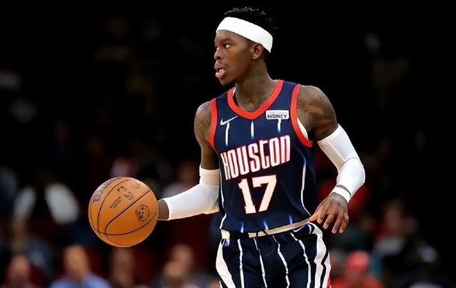 两队全力以 两队全力以