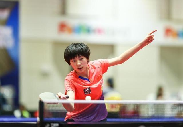 体育中甲：领跑积分榜 青岛西海岸1-0四川九牛